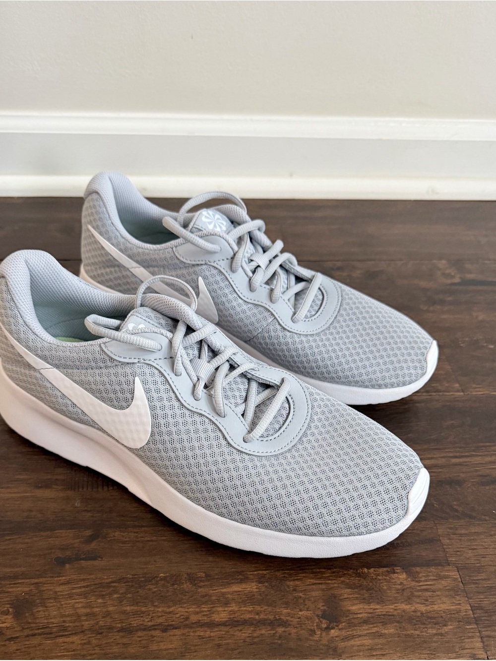 Nike Tanjun Men's Shoes size 9.5 – Style DJ6258-002